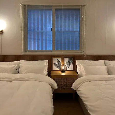 Breezy Seoul Villa